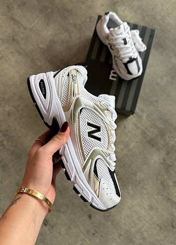 New Balance ew Balance 530 ?White Gold?