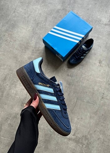 Adidas spezial navy