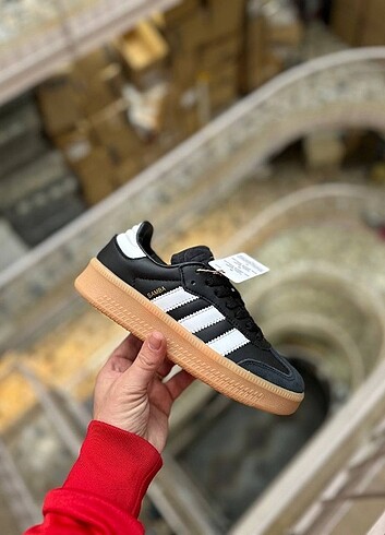 38 Beden çeşitli Renk Adidas Samba XLG siyah