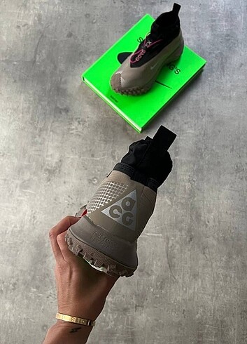 Nike ACG MOUNTAIN FLY GORE-TEX  - Görsel 2