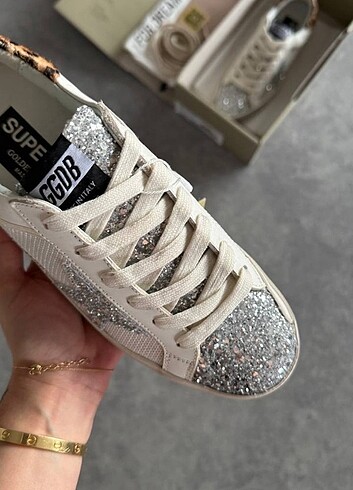 Golden Goose Deluxe Golden Goose
