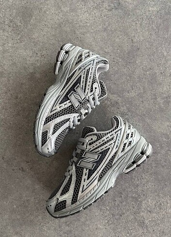 New BALANCE 1906R 