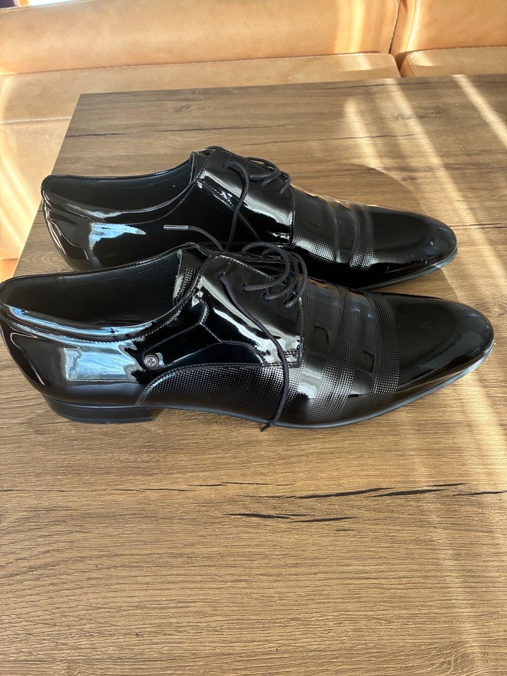 Kemal Tanca 0 ayarında rugan 46 numara - Görsel 2