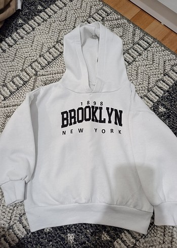 çocuk Beyaz Kapüşonlu Sweatshirt