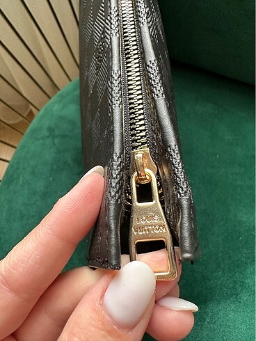 Beden Louis Vuitton Çanta
