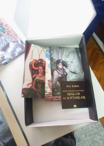 N.O. Kabal - Krallar ve Soytarılar Roman Seti - Görsel 3