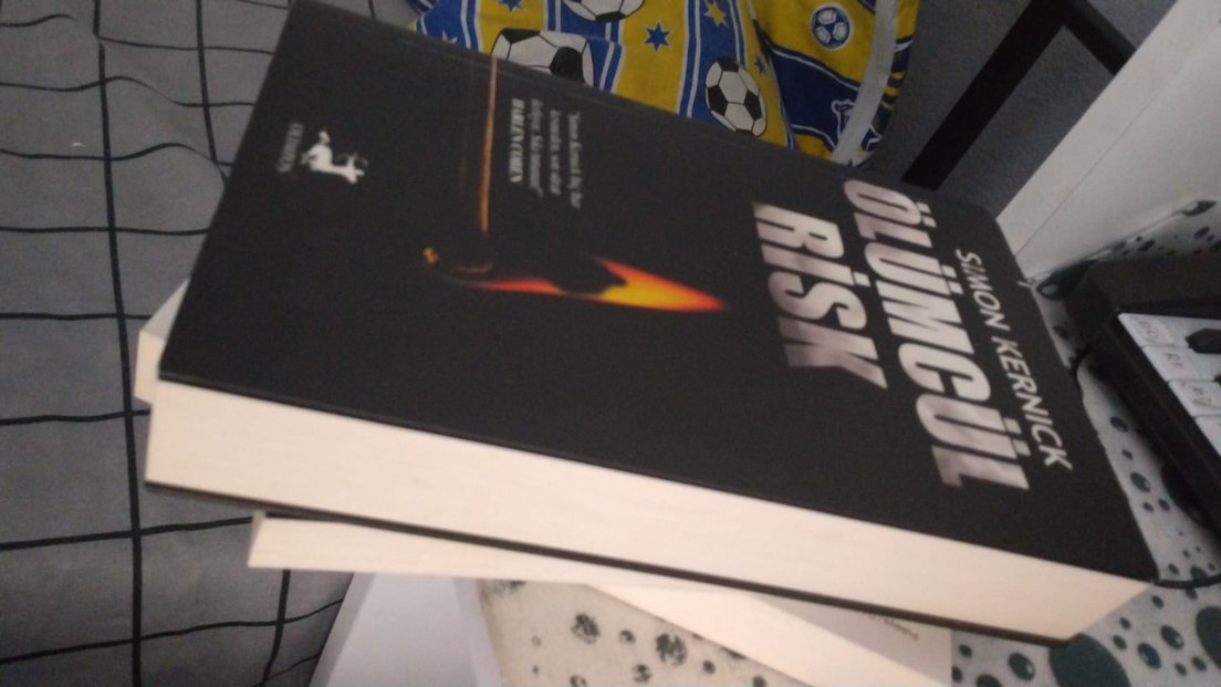 Simon Kernick - Ölümcül Risk Kitabı - Görsel 2