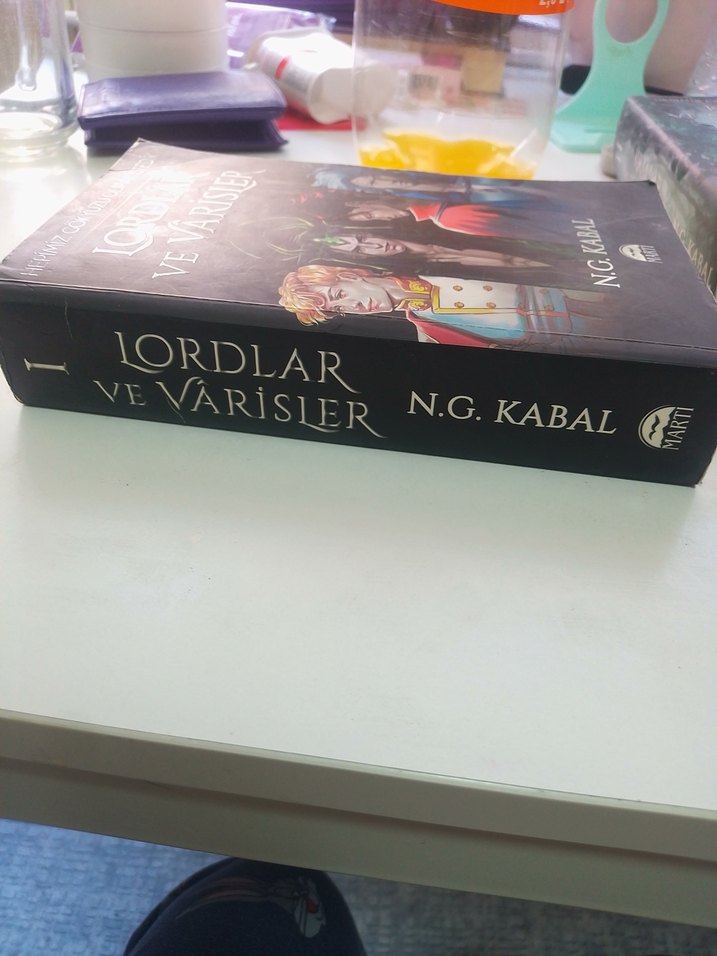 Lordlar ve Varisler Romanı - N.G. Kabal - Görsel 2