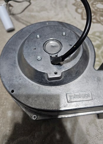 G2E120-AR77-01 santrifüj fan - Görsel 2