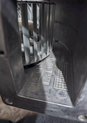 G2E120-AR77-01 santrifüj fan - Görsel 5