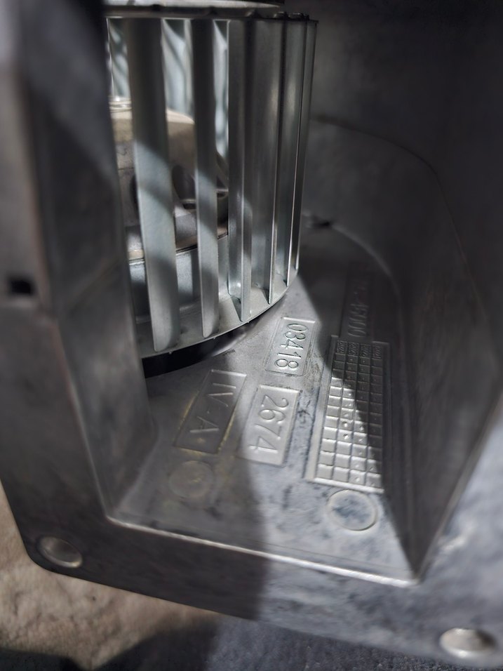 G2E120-AR77-01 santrifüj fan - Görsel 5