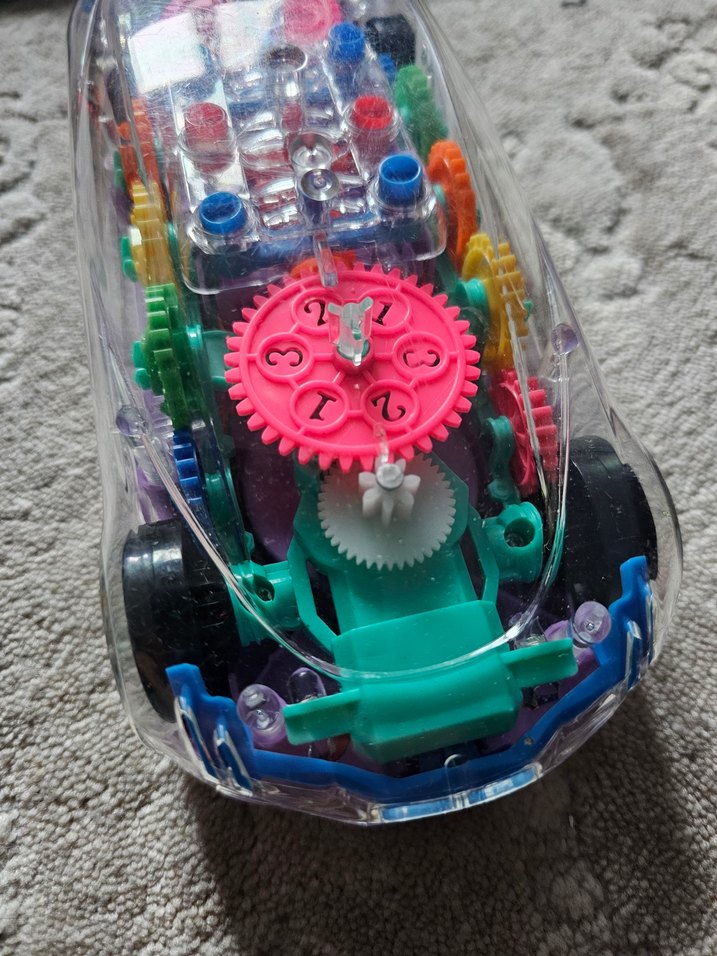 Renkli Şeffaf Dişli Oyuncak Araba - Görsel 3