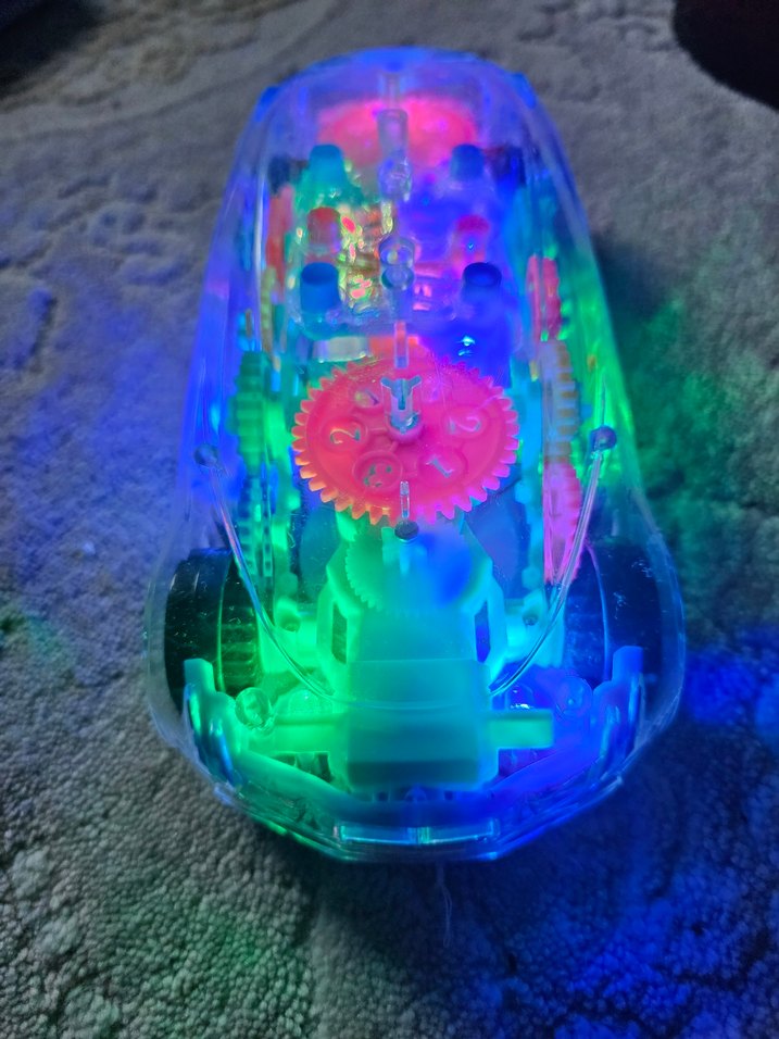 Renkli Şeffaf Dişli Oyuncak Araba - Görsel 2