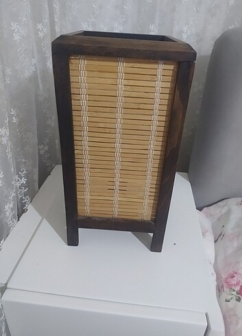 Ahşap abajur 