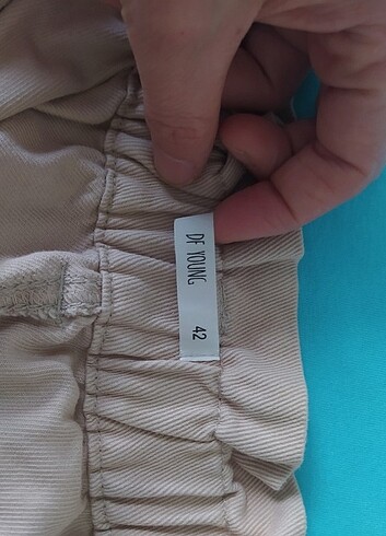 42 Beden camel Renk şort 