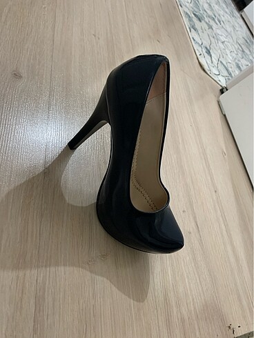 Zara Topluklu ayakkabı