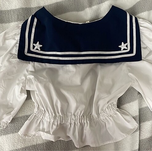 Diğer Sailor yaka gömlek