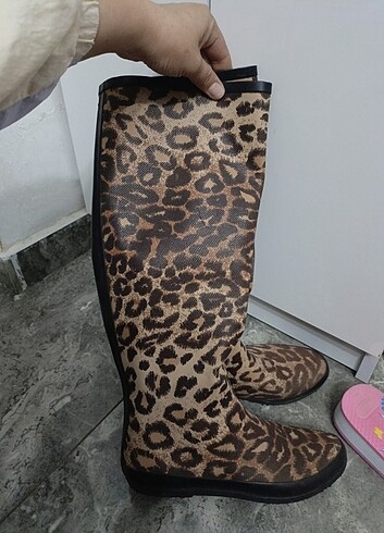 38 Beden Yağmurluk bot leopard 38 numara