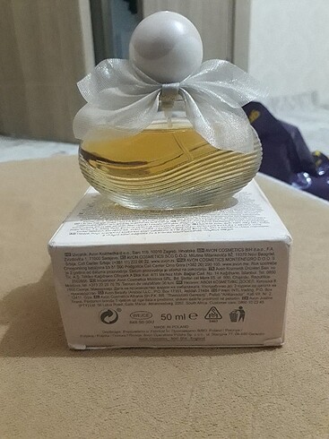 Kadın parfümü 