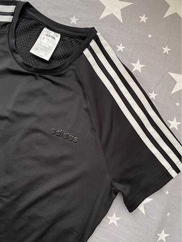 Adidas Adidas tshirt