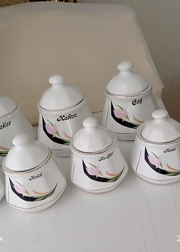 Beyaz Pastel Desenli Baharatlık Seti - Görsel 4