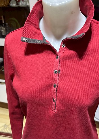 Kırmızı Düğmeli Uzun Kollu Kadın tshırt - Görsel 3