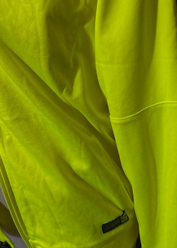 Fosfor yeşili  Nike Kadın  eşofman üstü - Görsel 3