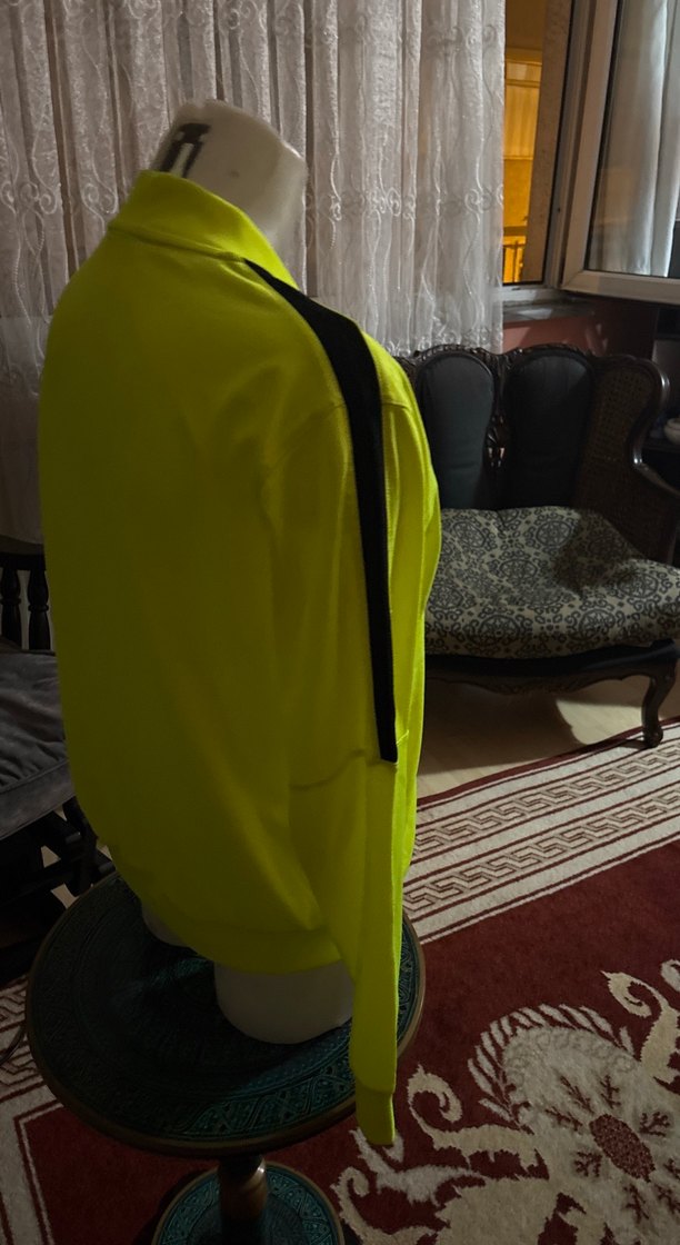 Fosfor yeşili  Nike Kadın  eşofman üstü - Görsel 4