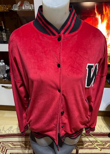 Kırmızı Düğmeli Spor Kadın Ceket - Görsel 4