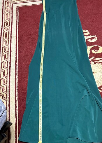 Koyu Yeşil V Yakalı Uzun Drapeli Kadın Abiye - Görsel 4