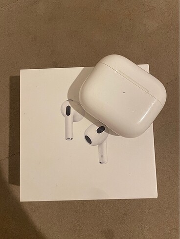 3.Nesil airpods