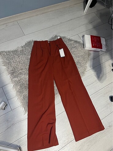 Stradivarius Stradi etiketli pantalon