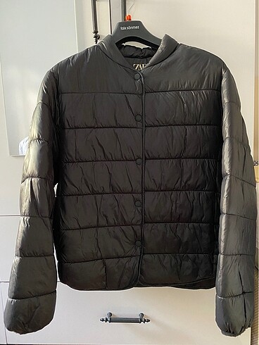 Zara mont