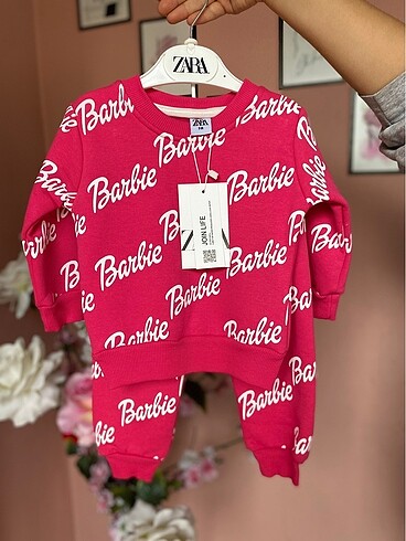 Barbie ikili takım