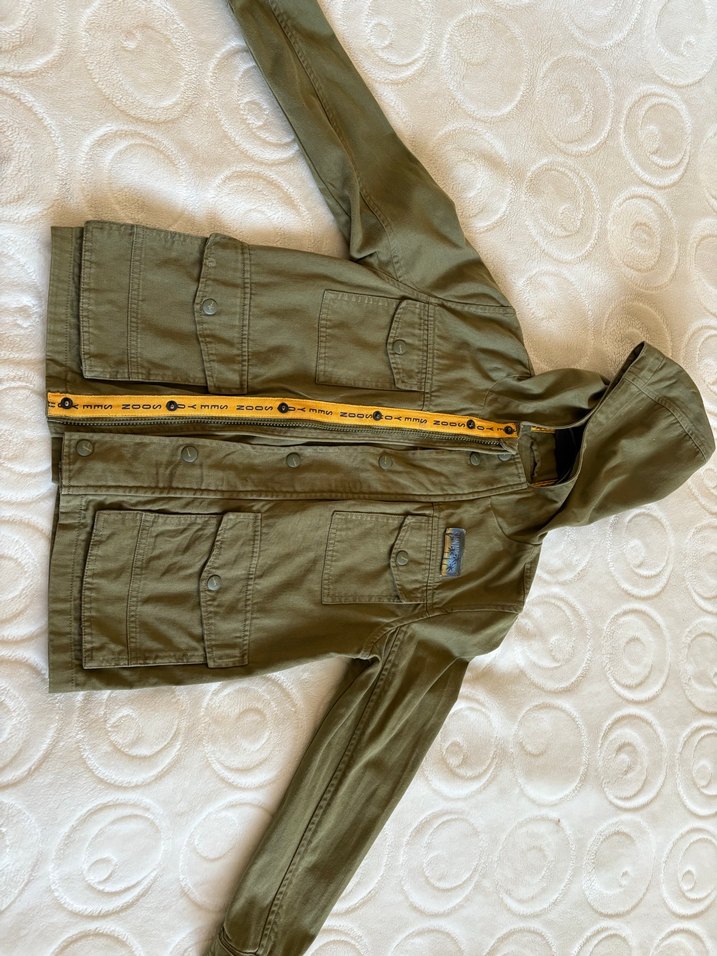 Kapüşonlu Düğmeli Erkek Çocuk Ceketi - Görsel 2