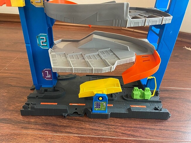 Hot Wheels garaj - Görsel 2