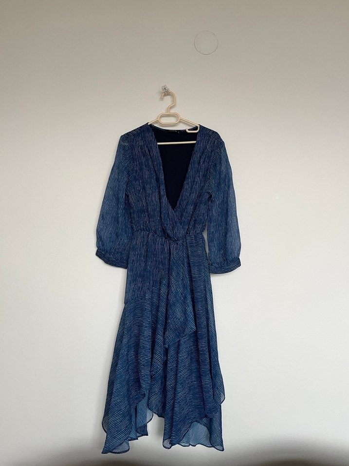 V Yaka Asimetrik Mini Lacivert Elbise - Görsel 4