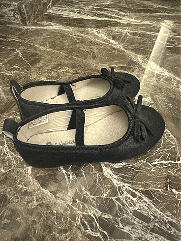 LC Waikiki LCW babet 27 numara