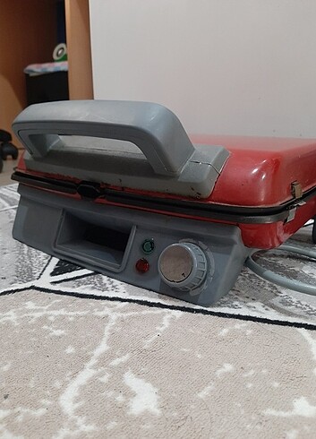 SİNBO TOST MAKİNESİ