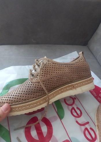 37 Beden Bej Kadın Bağcıklı Dolgu Topuklu ayakkabı