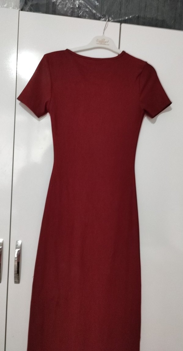 Düğmeli Uzun Bordo Kadın Elbise - Görsel 5