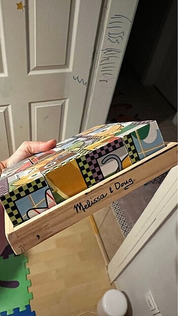 Diğer Melissa Doug küp yapboz