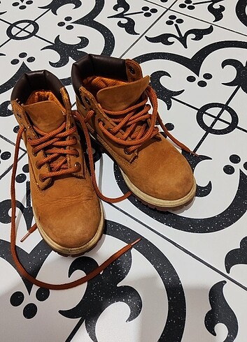 timberland çocuk bot 32 numara 
