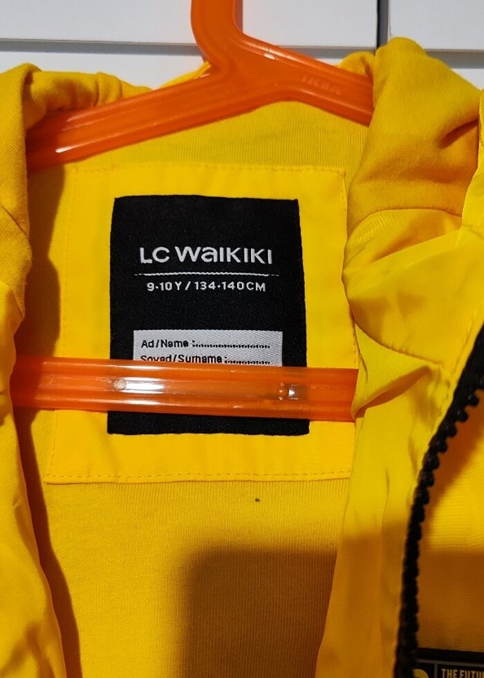 Lcw sarı 9-10 yaş yagmurluk  - Görsel 3