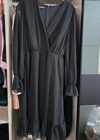 Uzun Siyah V Yaka Kadın Elbise - Görsel 2