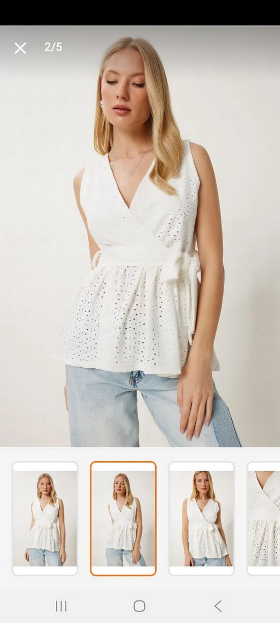 Nakışlı Beyaz Kolsuz Kuşaklı Bluz - Görsel 2