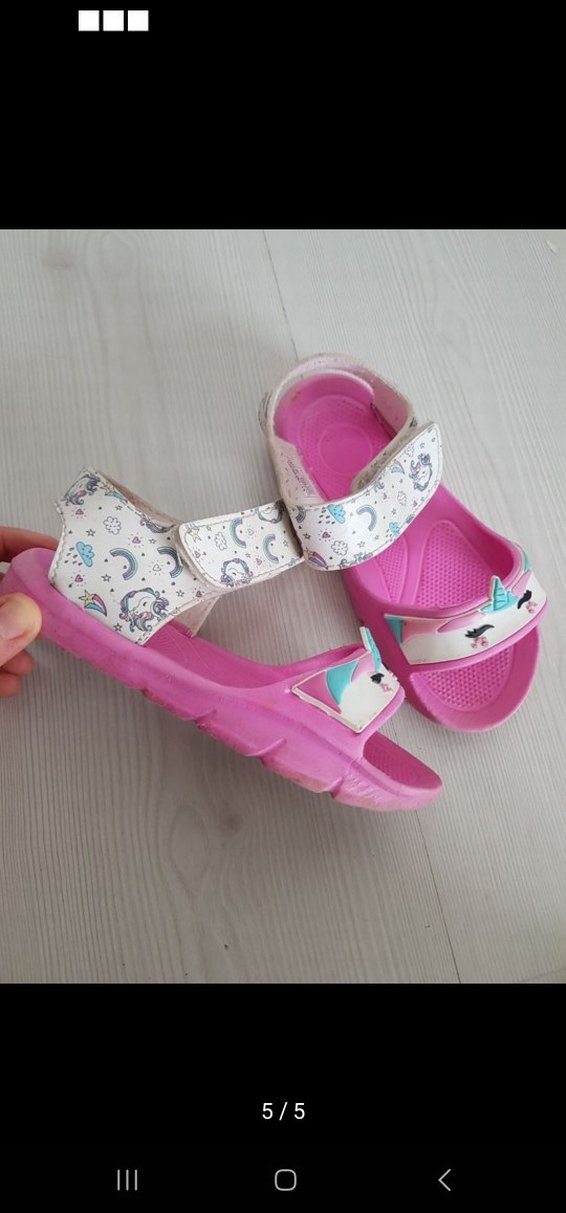 lc wikiki 28 ,Kız Çocuk Pembe Unicorn Desenli Sandalet - Görsel 3