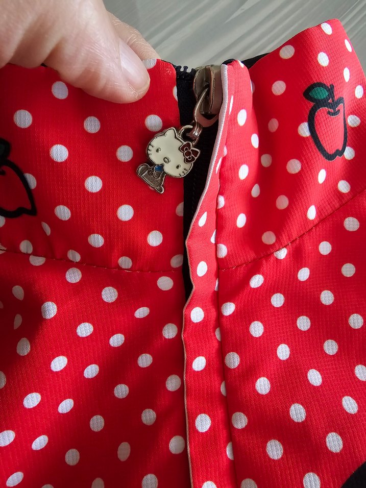 HELLO KITTY MARKA ORIGINAL TAKIM - Görsel 3