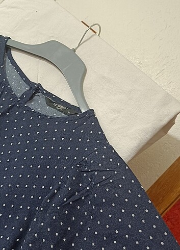 LC Waikiki Lcw yıldız ve puantiye desenli bluz