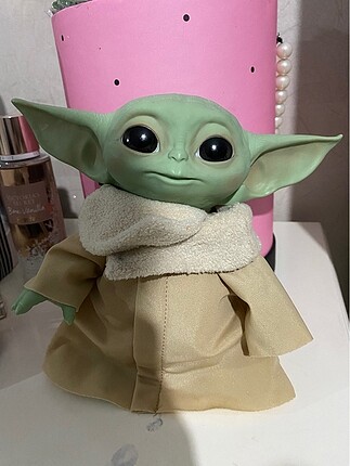 Yoda oyuncak